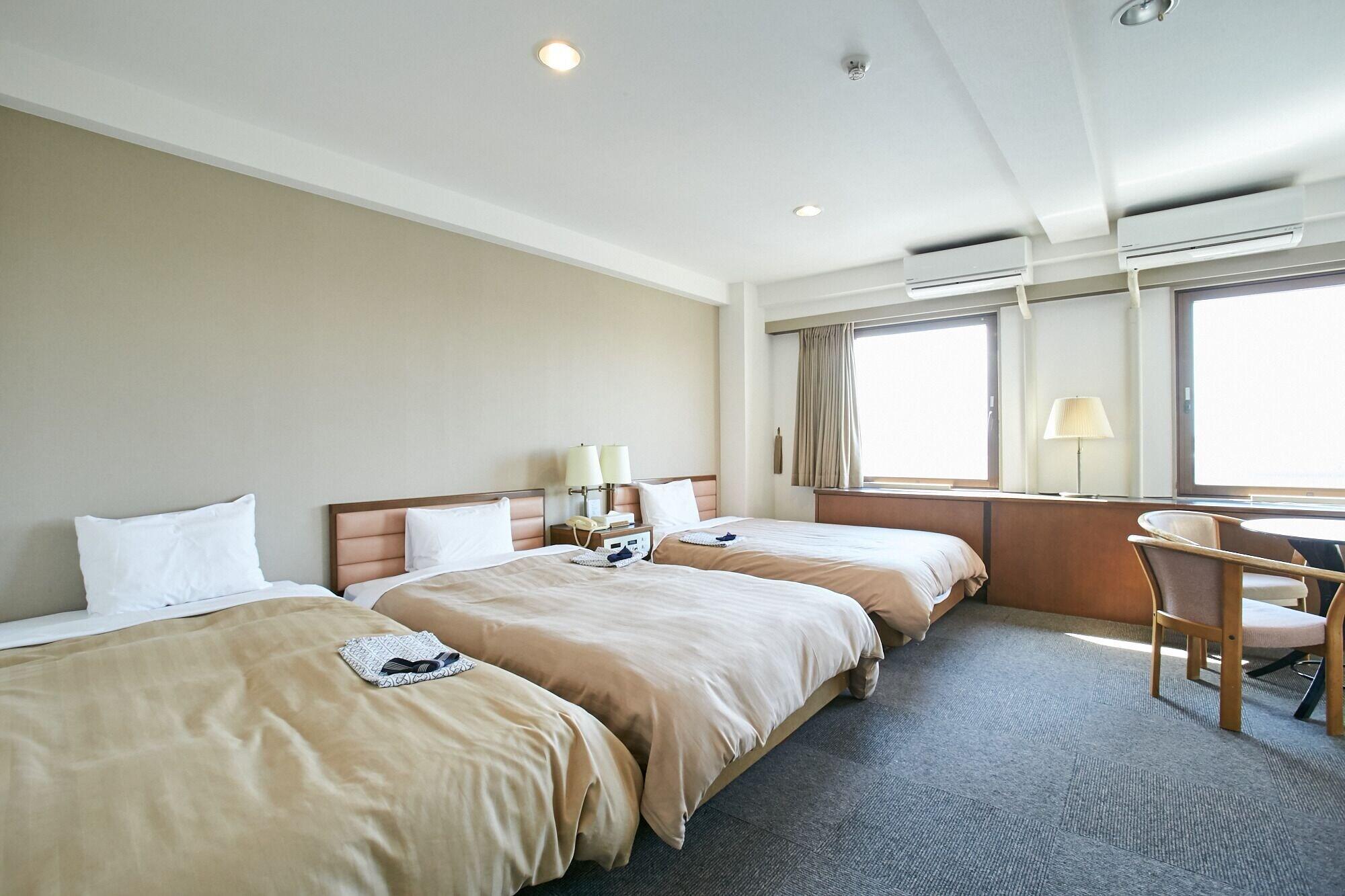 Kanku Sun Plus Yutaka Izumisano Extérieur photo